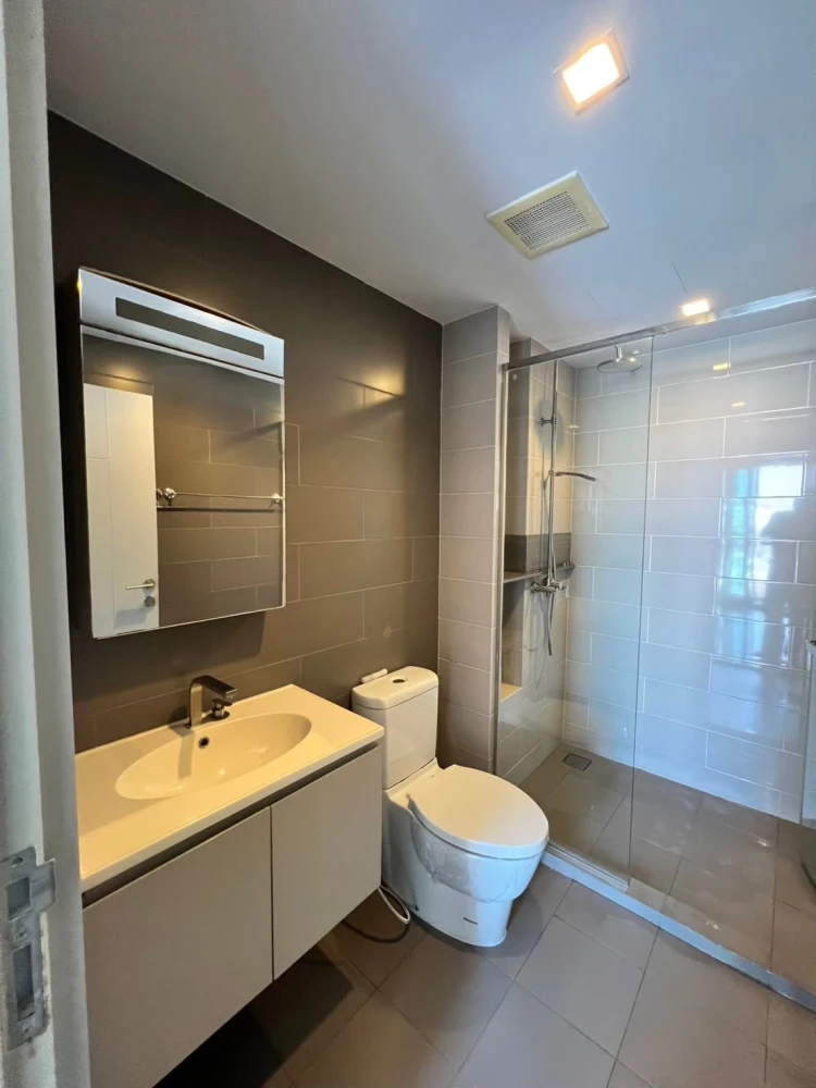 Condo for rent, Sari by Sansiri, comes with full facilities. can't miss