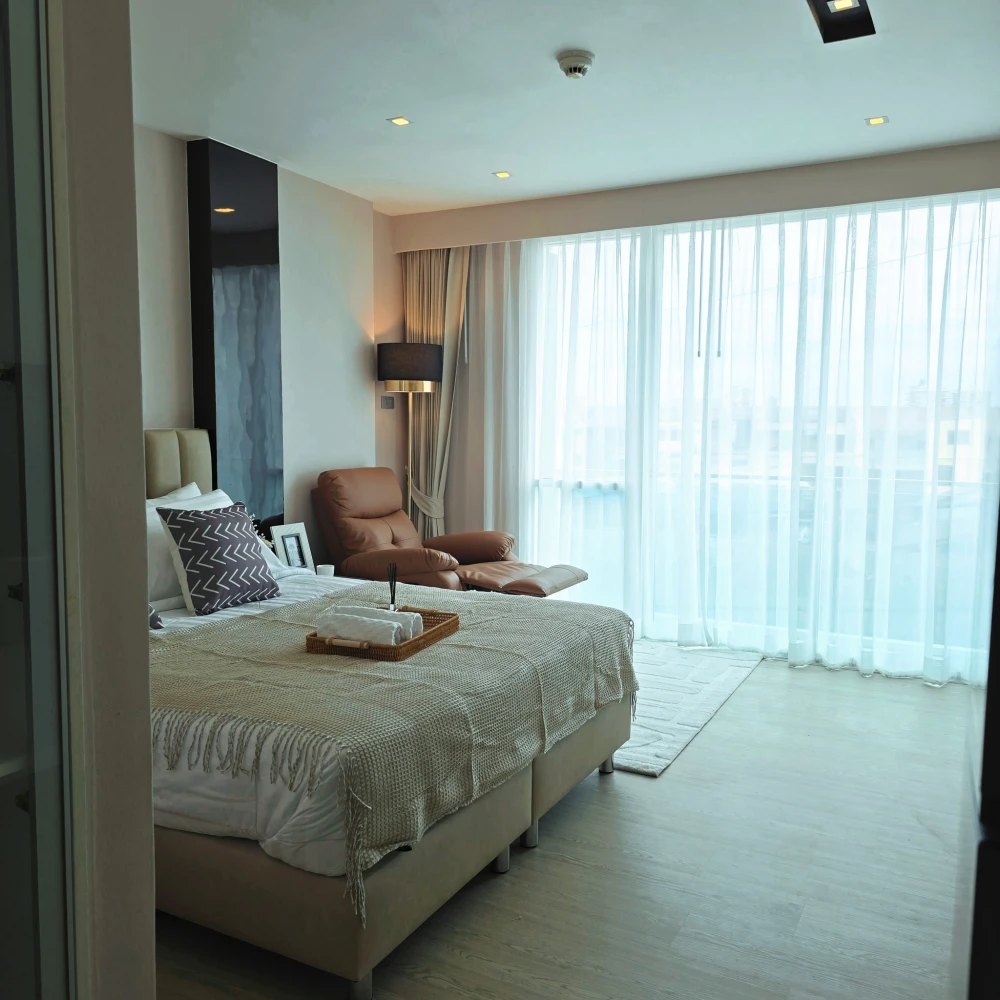 Condo for rent, City Center Residence, ready to move in, furnished, ready to reserve now.