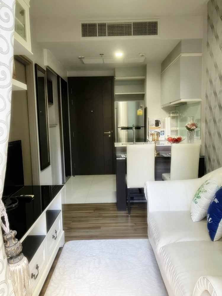 For rent!! Condo Seal by Sansiri Ekamai, 3rd floor, Building C, perfectly meets all your lifestyle needs. Hurry and book now!!
