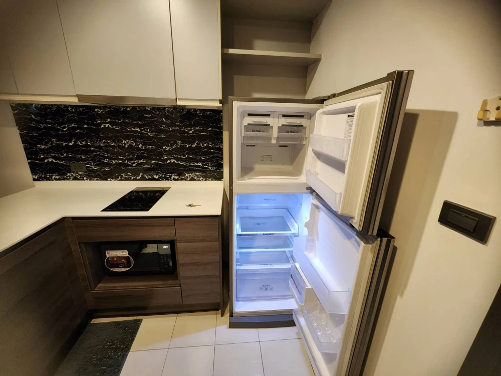 Condo for rent,Ceil By Sansiri (Ekamai), beautiful decoration, fully furnished, good view, special price, very cheap Ready to move in