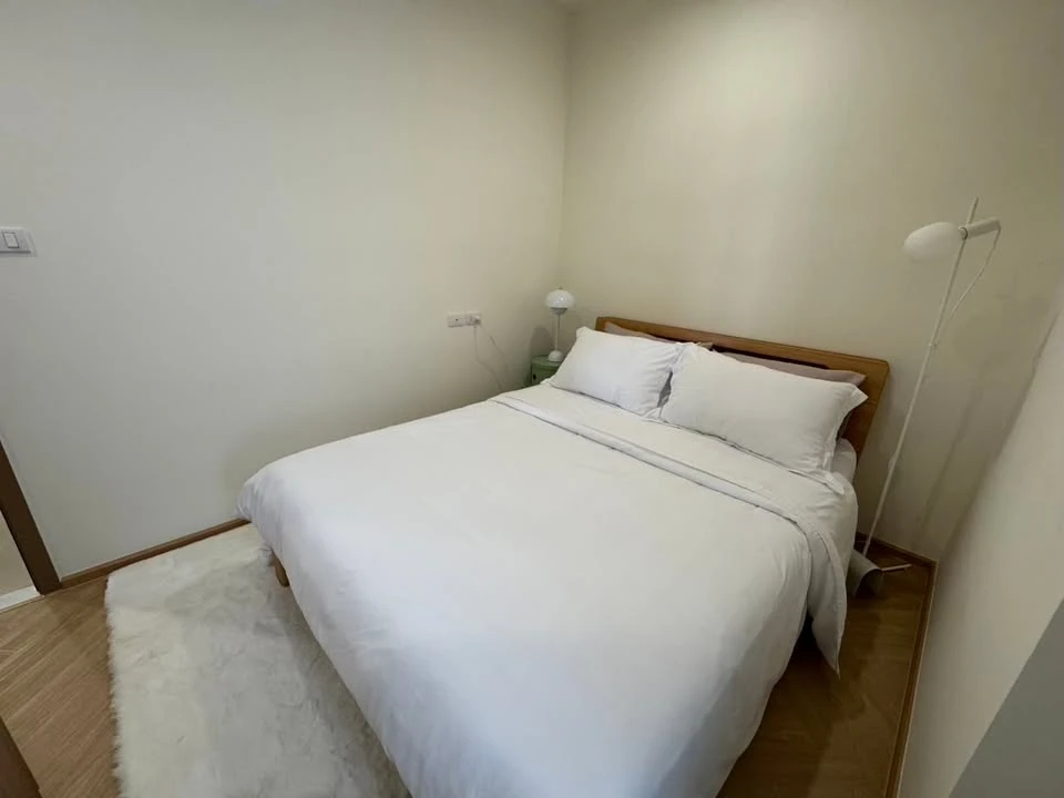 For rent: Condo at Riva Charoen Nakhon, 2 bedrooms / 2 bathrooms, very high floor, beautiful view, see the Chao Phraya River. If it's this good, what
