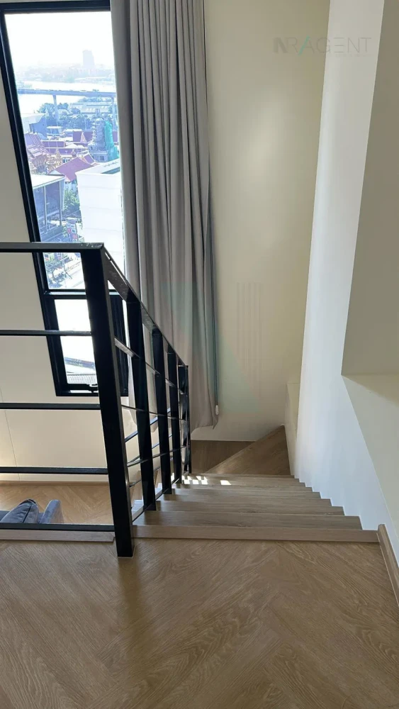 For rent!! Condo at Riva Charoen Nakhon, Duplex room, 15th floor, fully furnished, move in with your bags, hurry up and book now!!