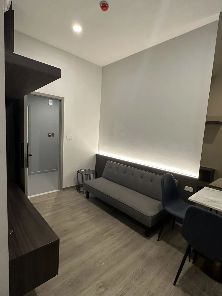 Condo for rent, The Origin Plug and Play, Ramintra, well separated rooms, not too expensive, hurry to move in and reserve.