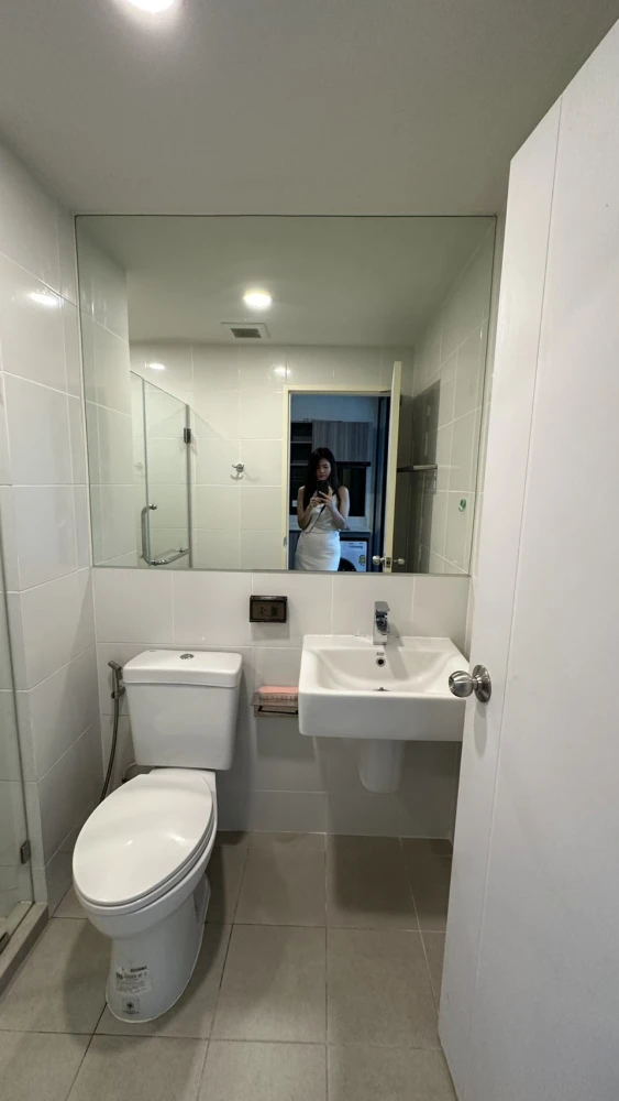 For rent!! Condo The Origin Ramintra 83 Station, 3rd floor, Building D, fully furnished, ready to move in, don't miss it!!
