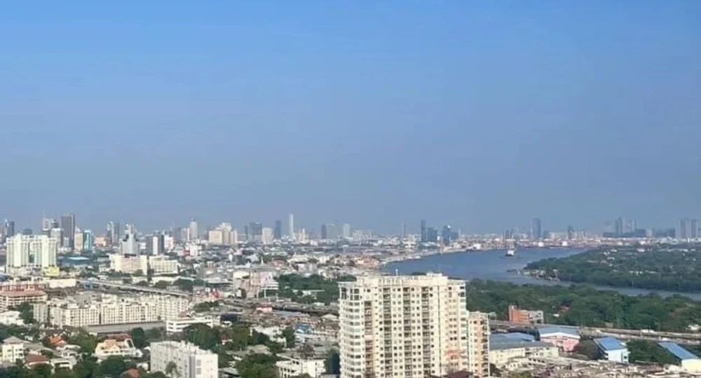 For rent!! Condo The Issara Sathorn, 25th floor, beautiful room, good location, ready to move in. Room decorating lovers must not miss!!
