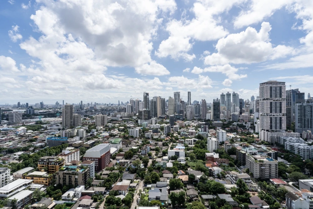 Condo for rent, The Esse Sukhumvit 36, next to BTS Thonglor.