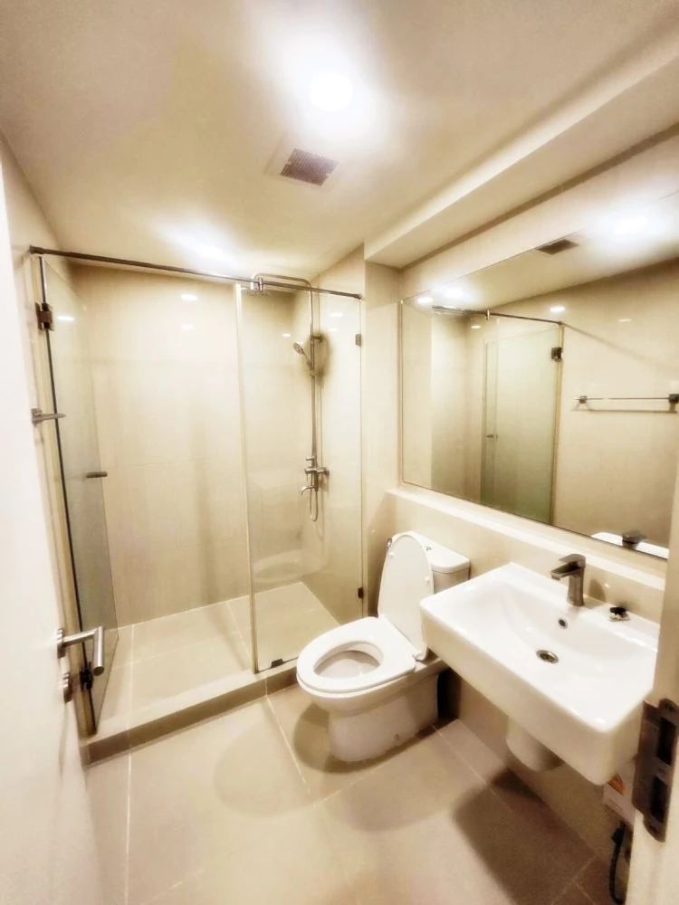 Condo for rent! The Double Attitude Bearing 14, 2nd floor, beautiful and very livable. Fully furnished, ready to move in. Reserve now!!
