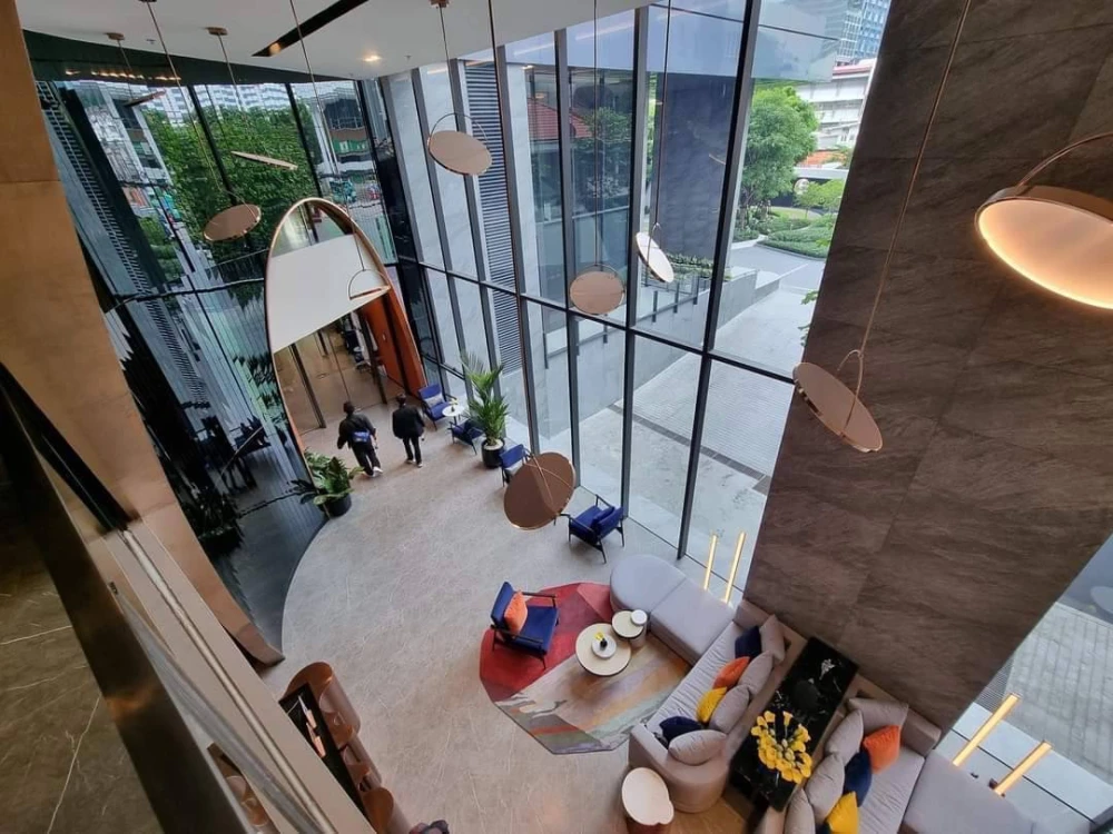 For rent!! Condo The Extro Phayathai - Rangnam, 7th floor. Luxurious condo, beautiful 1 bedroom, fully furnished, ready to move in. Don't miss out!!