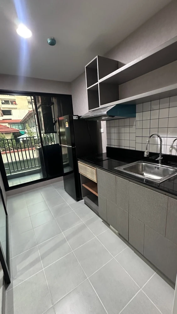 For rent!! Condo The Excel Udomsuk, 2nd floor, beautiful room, ready to move in immediately, don't miss it!!
