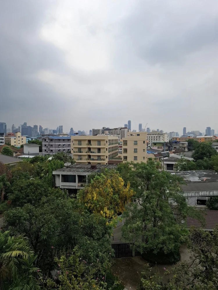 Condo for rent: The Excel Hideaway Sukhumvit 71, Building B, 6th floor, house view, beautiful trees every morning, fully furnished with electrical app