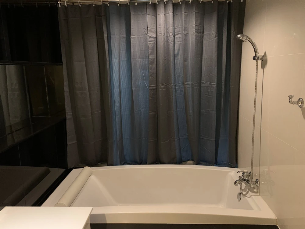 Condo for rent! The Address Chidlom, 2nd floor, swimming pool view, fully furnished, ready to move in! Reserve now!!