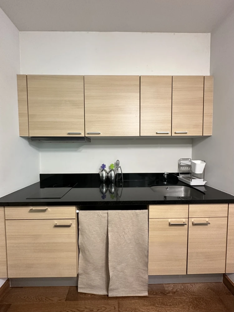 Condo for rent, The Address Chidlom, fully furnished, ready to move in, complete with furniture and electrical appliances. If you don't reserve, you'l