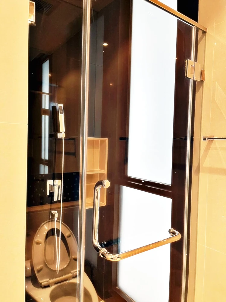 For rent!! Condo The Address Sukhumvit 28, fully furnished, ready to move in, don't miss it!!