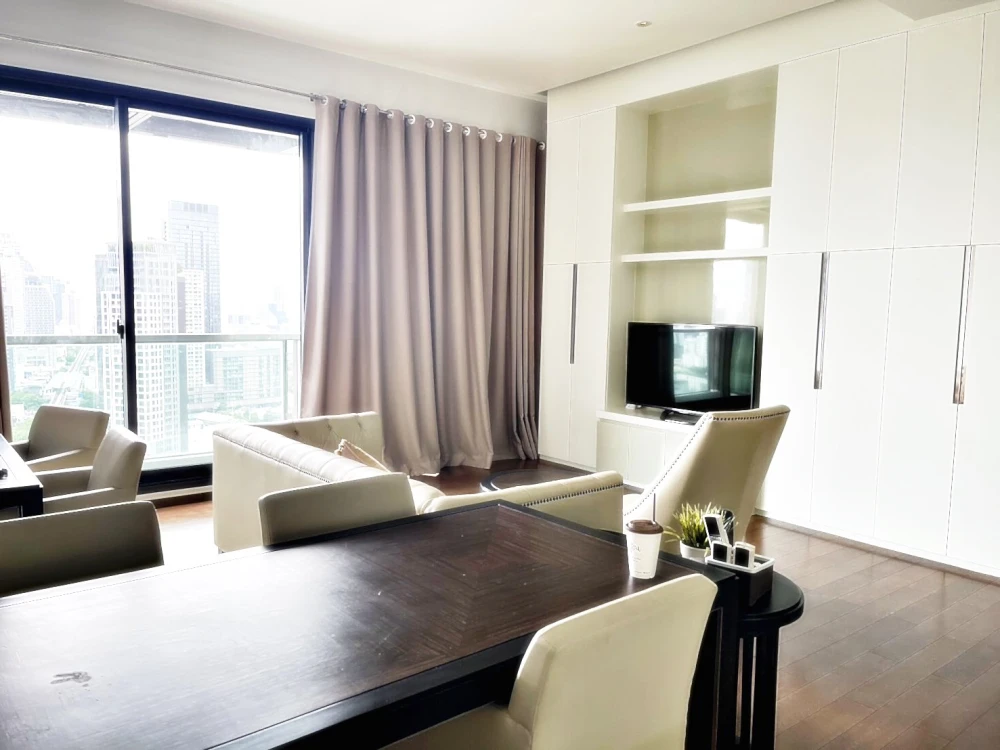For rent!! Condo The Address Sukhumvit 28, fully furnished, ready to move in, don't miss it!!