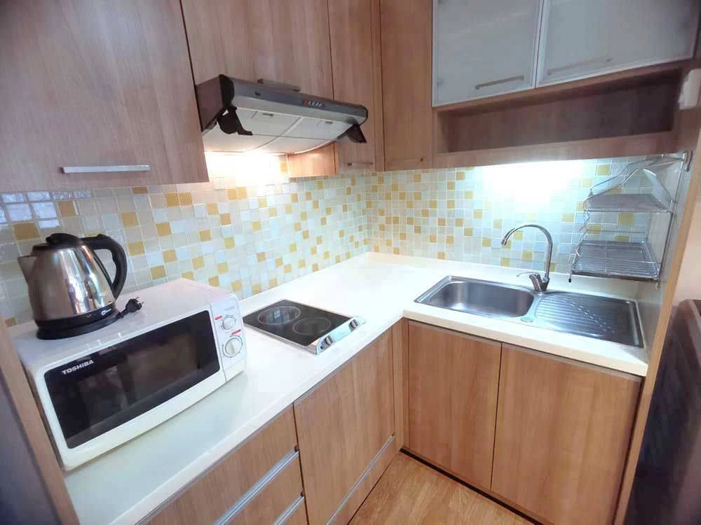 Condo for rent, The Alcove 49, beautiful room, clean, ready to move in.