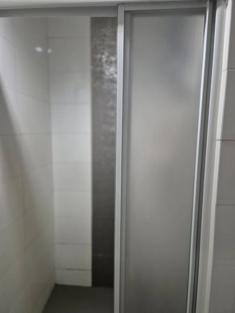 Condo for rent, The Aspire Rama 4, overlooking the swimming pool. Complete with furniture and electrical appliances, book now.