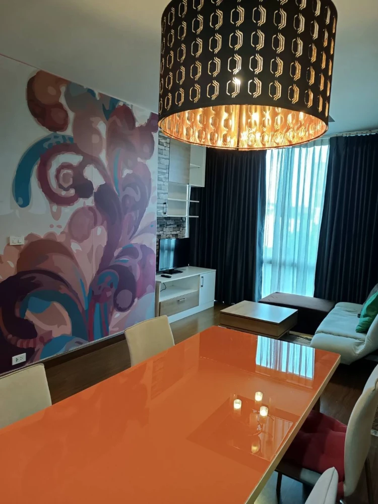 For rent!! Condo The Iris Rama 9-Srinakarin, 5th floor, beautiful Motorway view, fully furnished, ready to move in, don't miss it!!