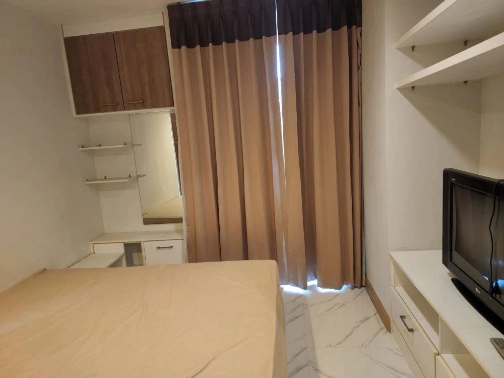 For rent!! Condo The Iris Rama 9-Srinakarin, 6th floor, Building A, corner room, fully furnished, bring your bags and move in, don't miss out!! images