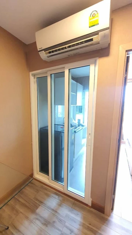 Condo for rent, The Oscar Phetkasem 58, ready to move in, furnished + 6 complete electrical appliances, good price, easy on the pocket, book now befor