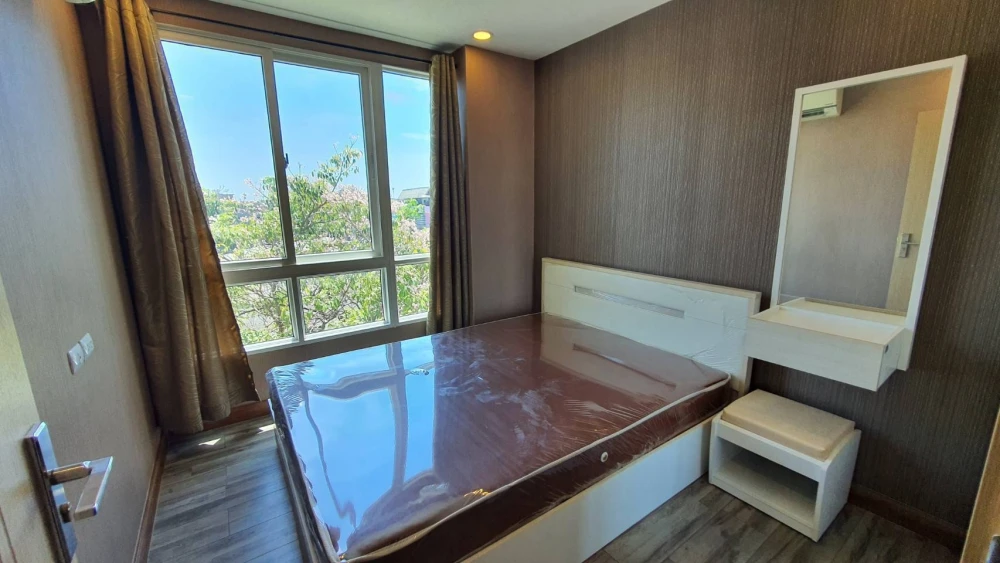 Condo for rent, The Oscar Phetkasem 58, ready to move in, furnished + 6 complete electrical appliances, good price, easy on the pocket, book now befor