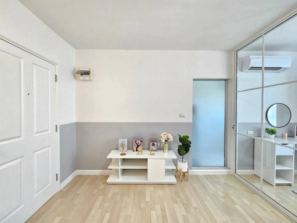 Condo for rent at D Condo Ramkhamhaeng 64, 29 sq m., fully furnished, ready to move in. Don't miss out!