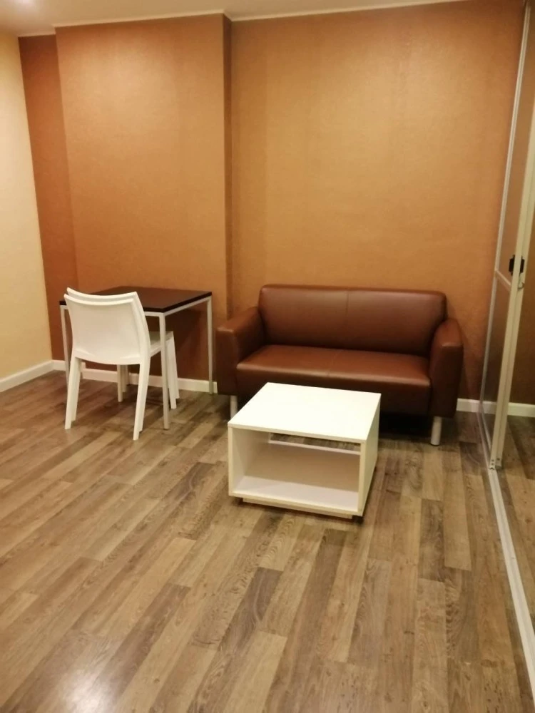 Condo for rent, Dbura Phran Nok, warm room, stunning city view, fully furnished, washing machine included, very worth booking