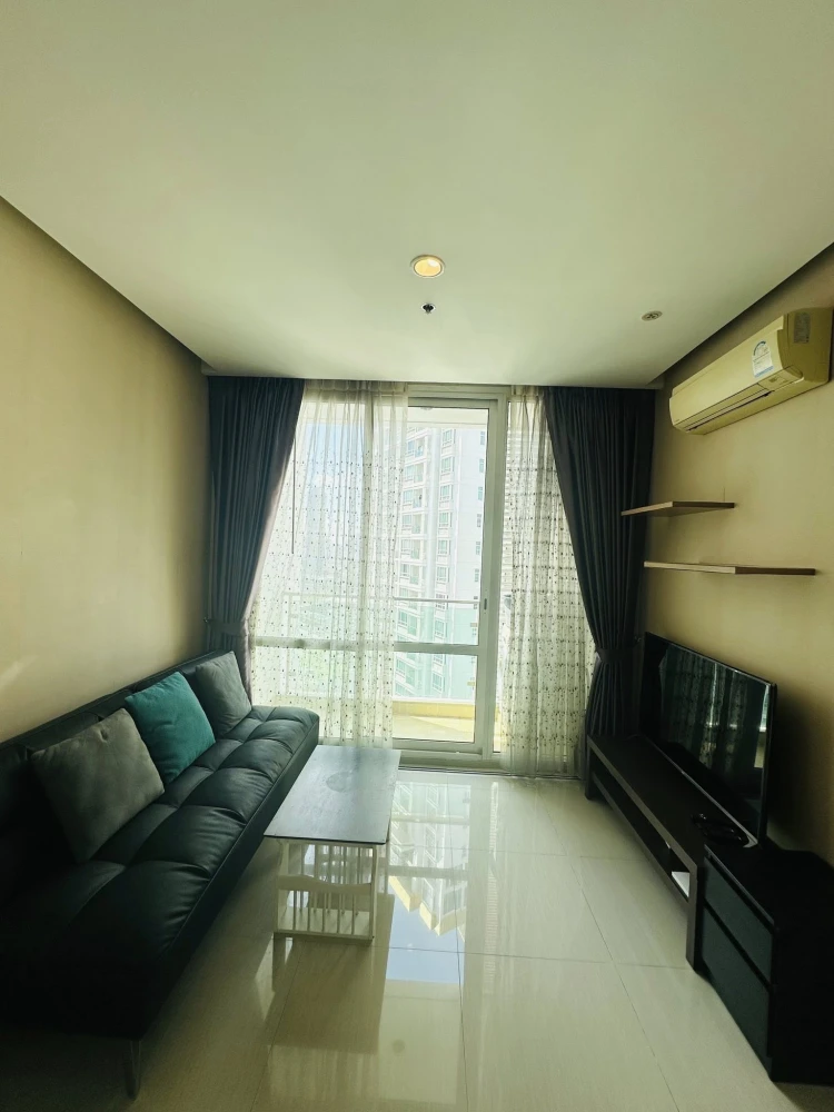 For rent!! T.C. Green Condo, 25th floor, beautiful room, fully furnished, ready to move in. Don't miss it, hurry up and book now!!