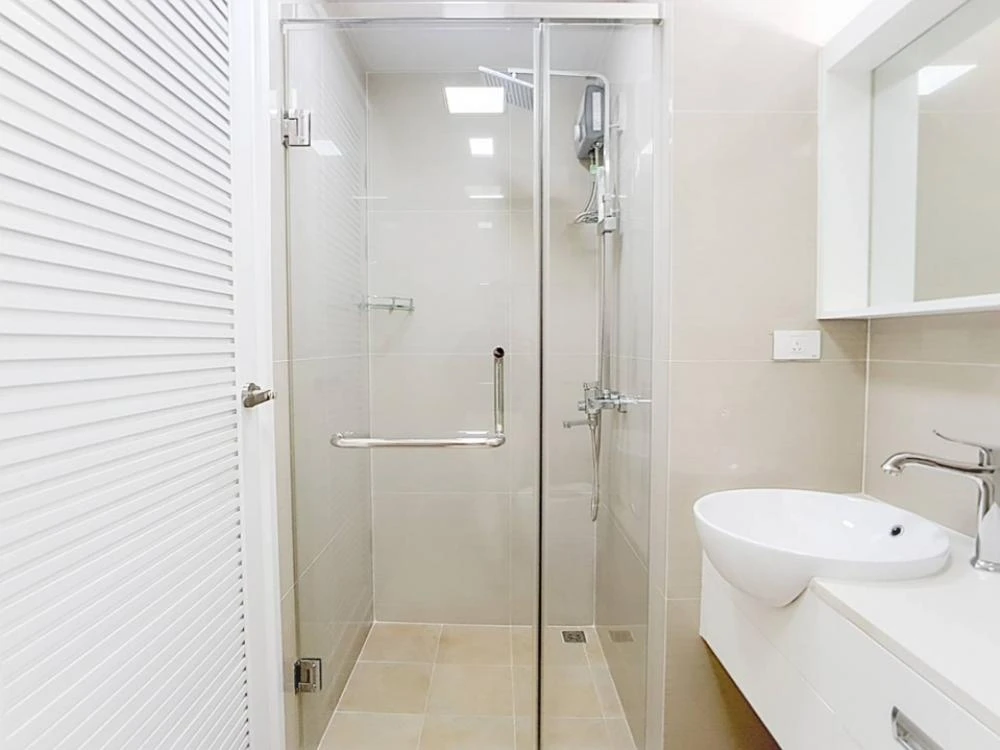 For rent!! Condo T.C. Green, 30th floor, garden view, beautiful room, ready to move in, don't miss it!!