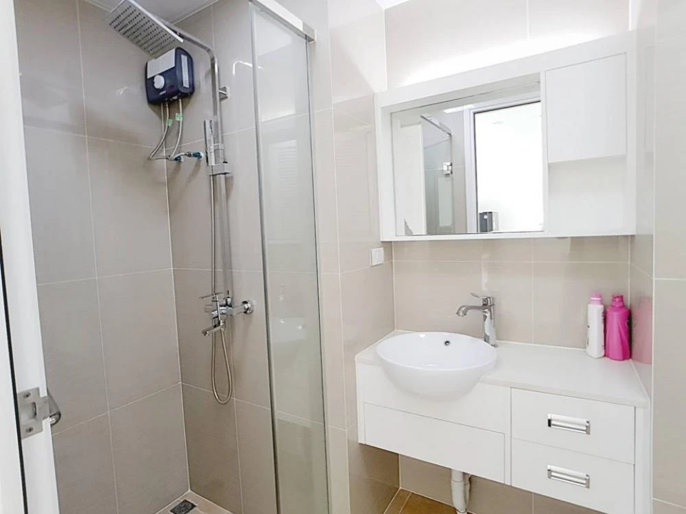 For rent!! Condo T.C. Green, 30th floor, garden view, beautiful room, ready to move in, don't miss it!!