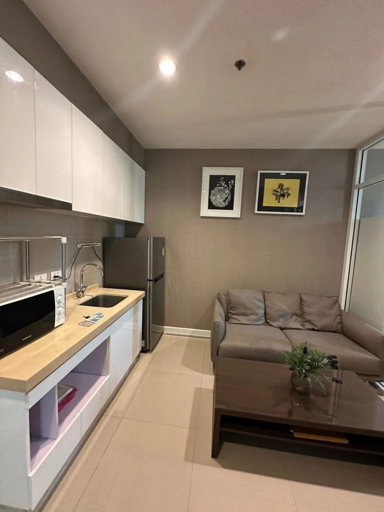 For rent!! T.C. Green Condo, 4th floor, Building C, beautiful room, ready to move in, convenient transportation, don't miss it!!