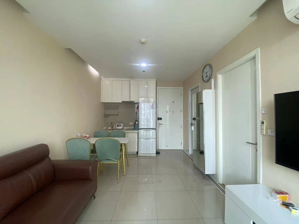 For rent!! T.C. Green Condo, 8th floor, Building B, fully furnished, ready to move in, don't miss it!!