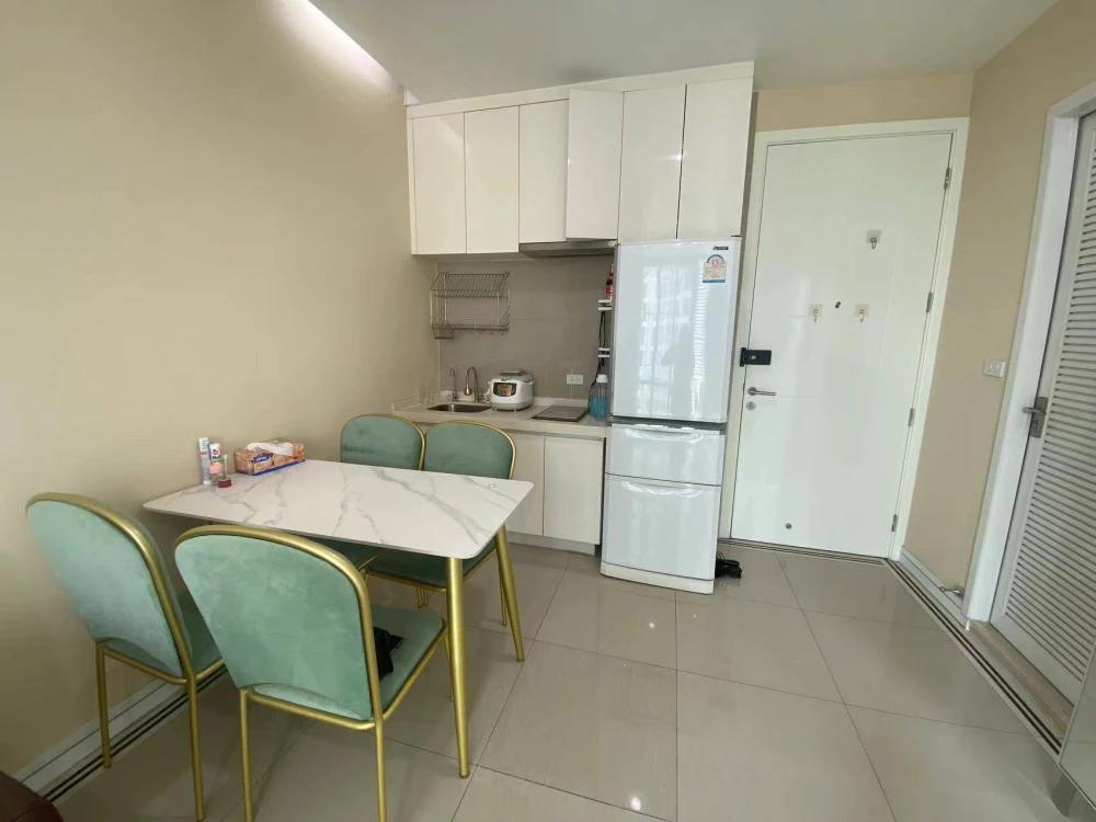 For rent!! T.C. Green Condo, 8th floor, Building B, fully furnished, ready to move in, don't miss it!!