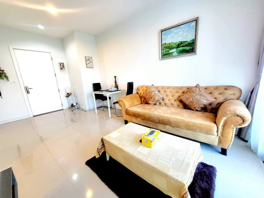 Condo for rent, TC Green Rama 9, spacious room, comfortable, well-built-in room