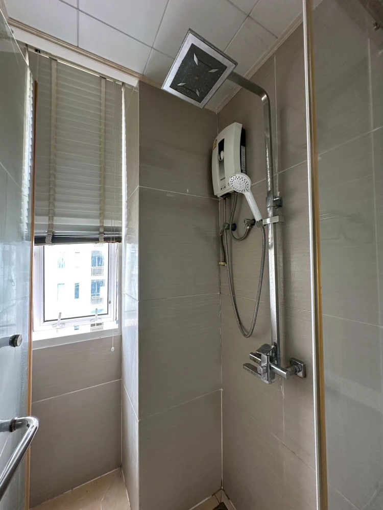 For rent: TC Green Condo, ready to move in, fully furnished + electrical appliances, just bring your bag++++