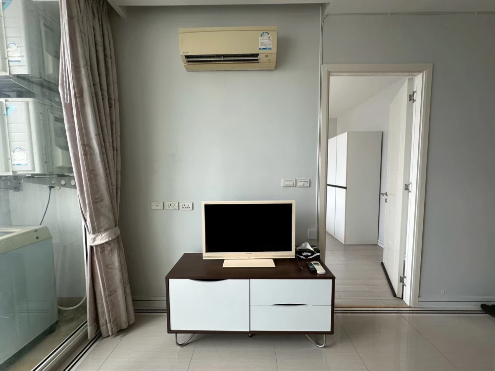 For rent: TC Green Condo, ready to move in, fully furnished + electrical appliances, just bring your bag++++