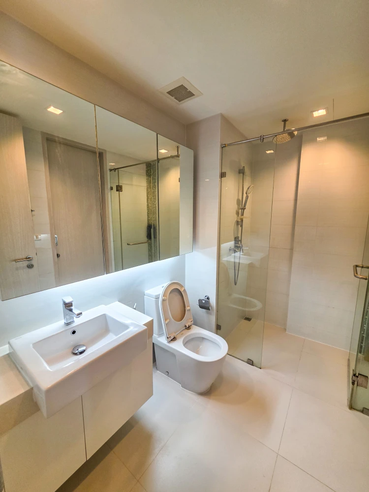Condo for rent, Nara Nine, high floor, beautiful view, fully furnished. Hurry and grab it.