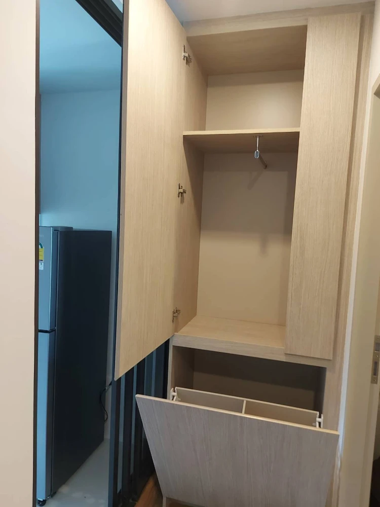 For rent!! Niche Mono Issaraphap condo, 5th floor, Building A, swimming pool view, beautiful room, ready to move in, hurry and book now!!