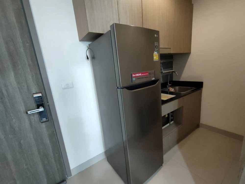 For rent!! Niche Mono Charoen Nakhon Condo, 19th floor, corner unit, beautiful room, fully furnished, ready to move in immediately. Reserve now!!