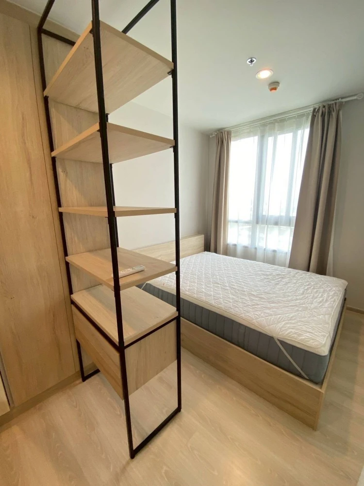 For rent or sale: New Noble Ngamwongwan Condo. Beautiful and comfortable unit with complete amenities. Don't miss out!