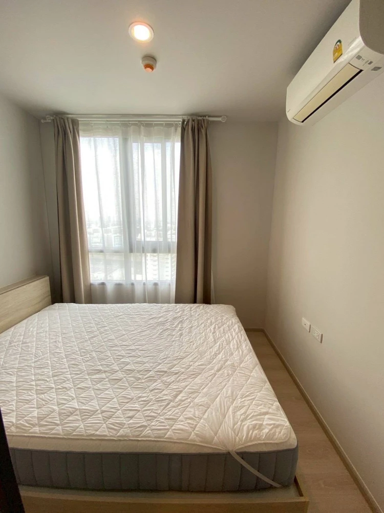For rent or sale: New Noble Ngamwongwan Condo. Beautiful and comfortable unit with complete amenities. Don't miss out!
