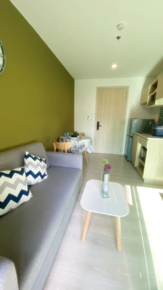 For rent!! Condo New Noble Srinakarin-Lasalle, beautiful room, pool view, fully furnished, ready to move in, don't miss it!!