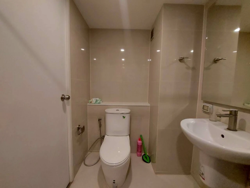 Condo for rent, Blossom Condo @ Fashion, opposite Fashion Island, room in good condition, exactly as covered 🏩