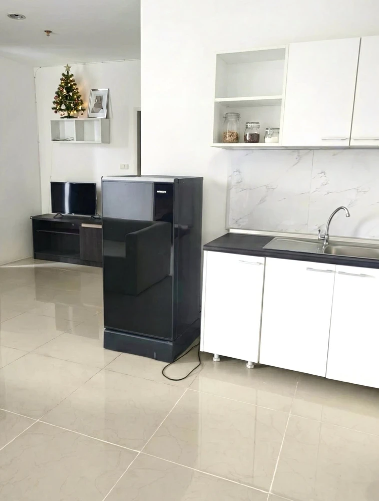Condo for rent, BTS Skytrain, condominium, very beautiful.