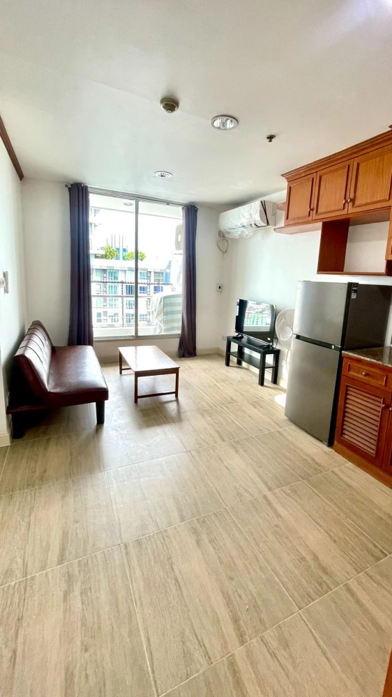 For rent!! Condo Baan Pathumwan, 30th floor, cool breeze, comfortable living, fully furnished, ready to move in, don't miss out, book now!!