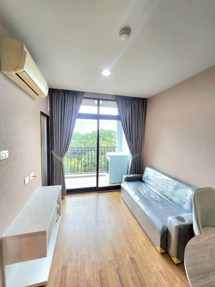 Condo for rent at Baan Navatara, fully furnished, pool view, move now, don't hesitate !!
