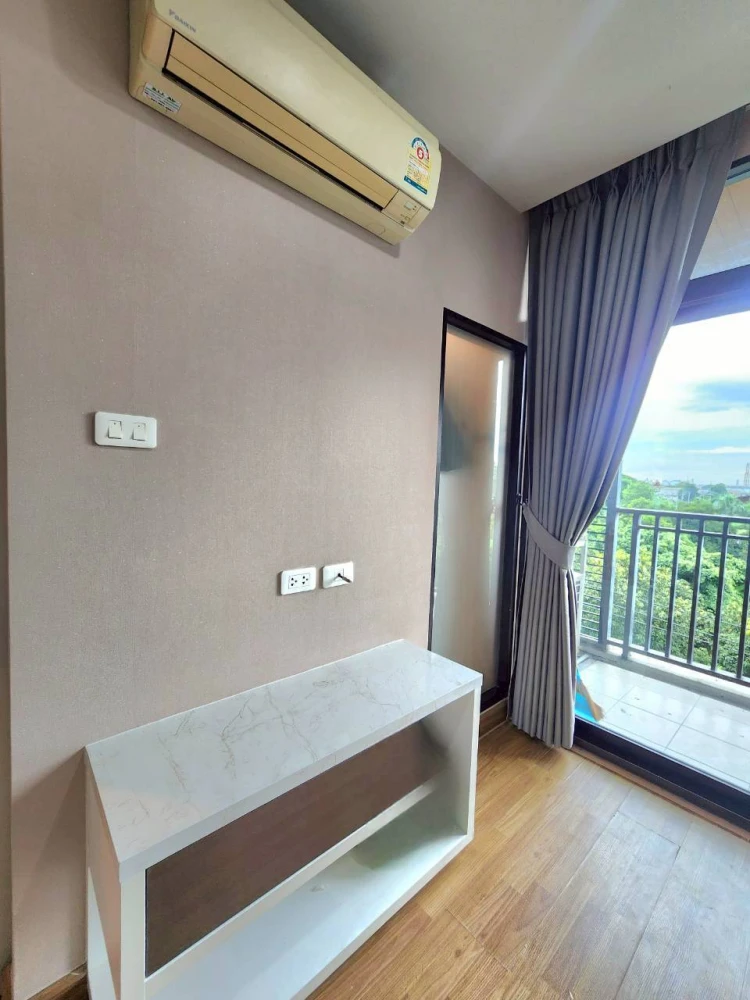 Condo for rent at Baan Navatara, fully furnished, pool view, move now, don't hesitate !!