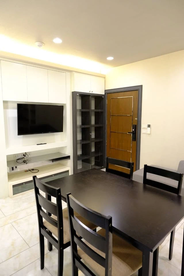 For rent/sale!! Condo Pathumwan Resort, 10th floor, corner room, beautiful room, good location, convenient transportation, don't miss it!!