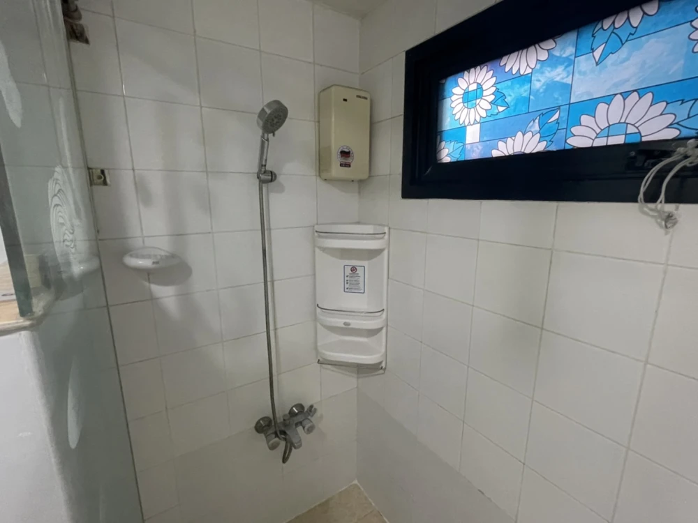 Condo for rent at Phayathai Place, corner room with privacy, comes with a special price. Hurry and reserve now, don't miss out!