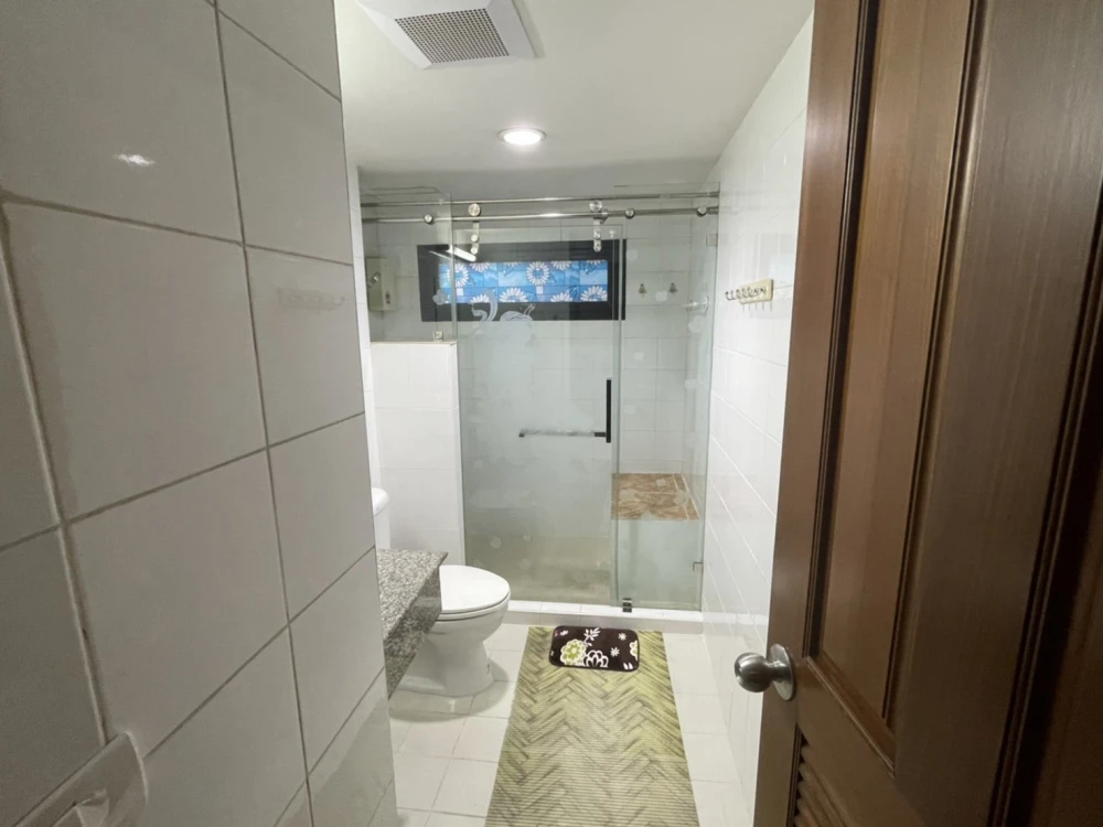 Condo for rent at Phayathai Place, corner room with privacy, comes with a special price. Hurry and reserve now, don't miss out!