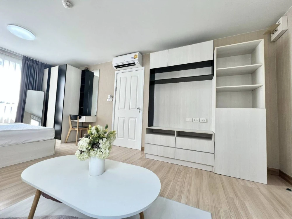 Condo for rent, Plum Phaholyothin 89. Nice room, fully furnished, affordable price. Book now!